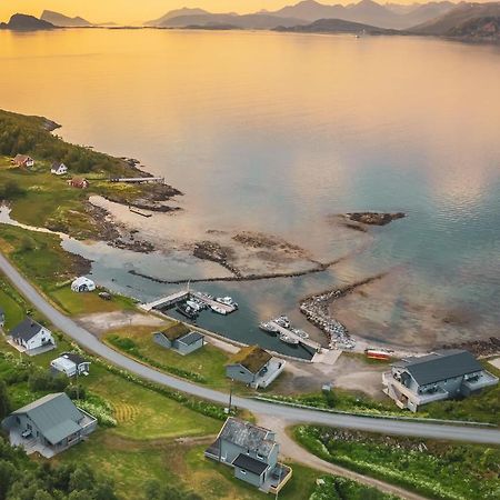Laukvik Senja Otel Botnhamn Dış mekan fotoğraf