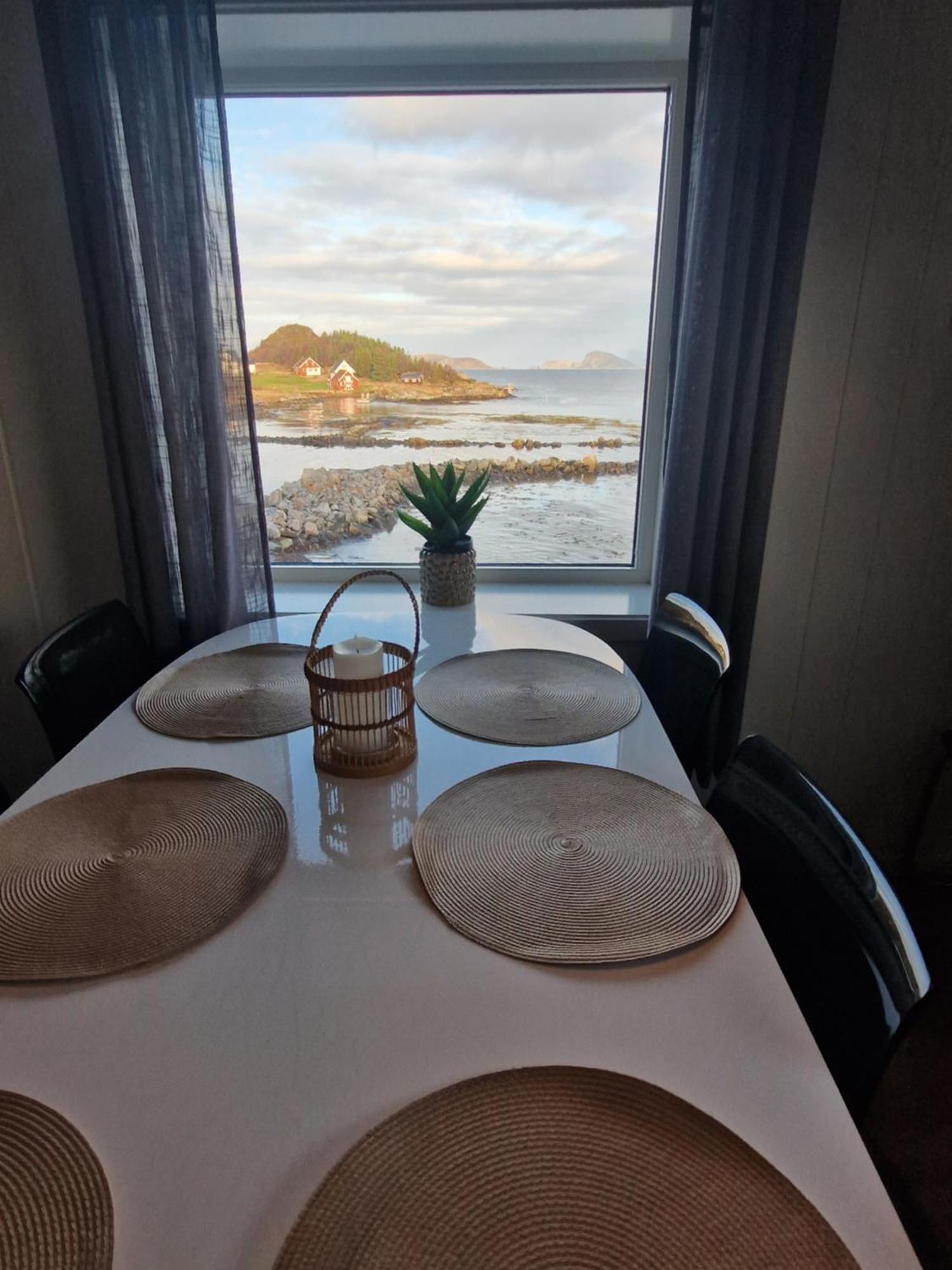 Laukvik Senja Otel Botnhamn Dış mekan fotoğraf
